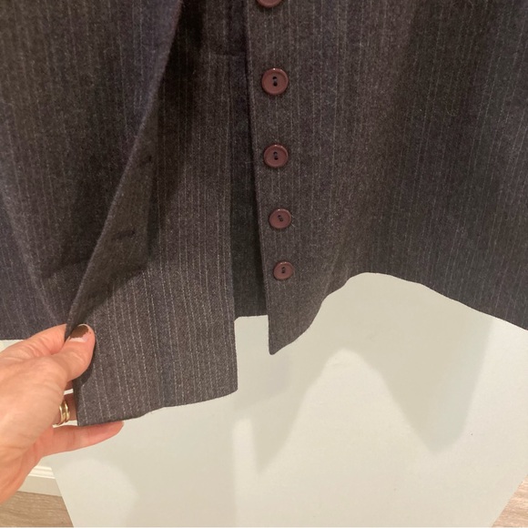Vintage wool skirt gray pinstripe dark academia unique front slit detail - Picture 6 of 17